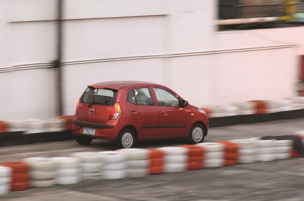  Hyundai  i10 2008 Mobil  Kecil  Terlengkap di Kelasnya 