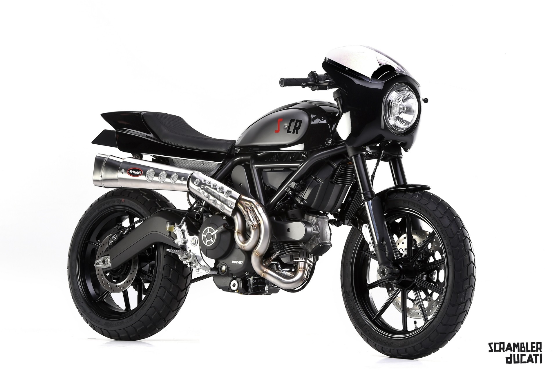 Tiga Custom Builder Bangkitkan Sisi Lain Ducati Scrambler