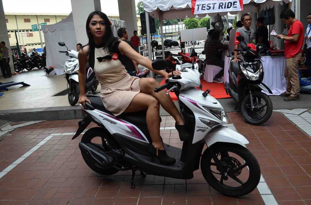 Honda Beat Injeksi Idola Konsumen Jakarta dan Tangerang 