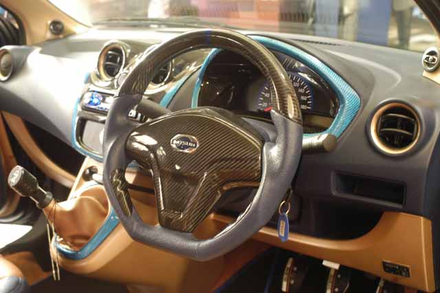 modifikasi Datsun Go west coast custom interior