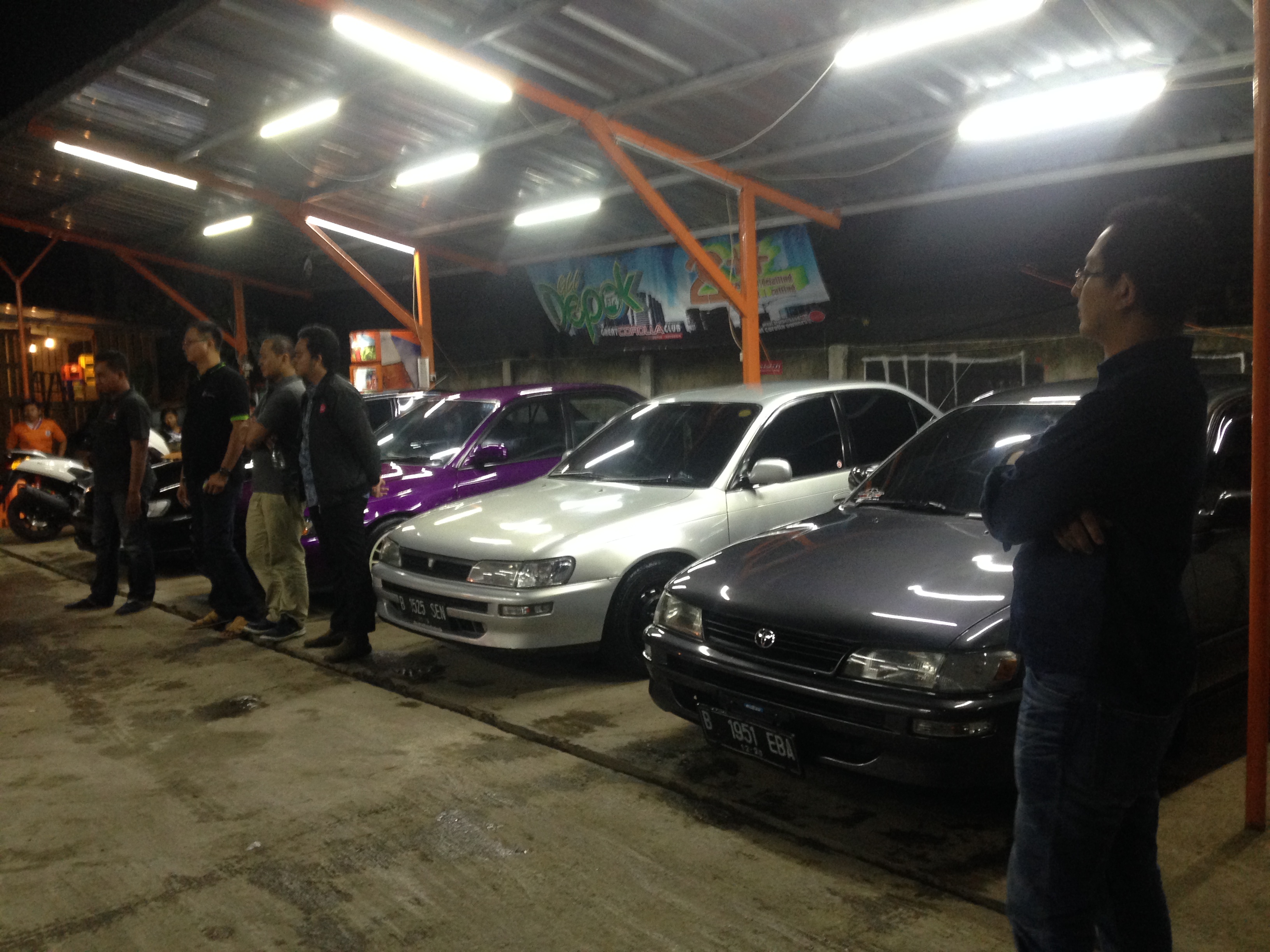 Toyota Great Corolla Club Depok Menghabiskan Malam Bersana
