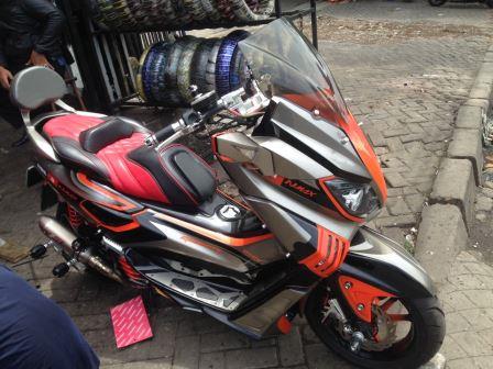 Yamaha NMax