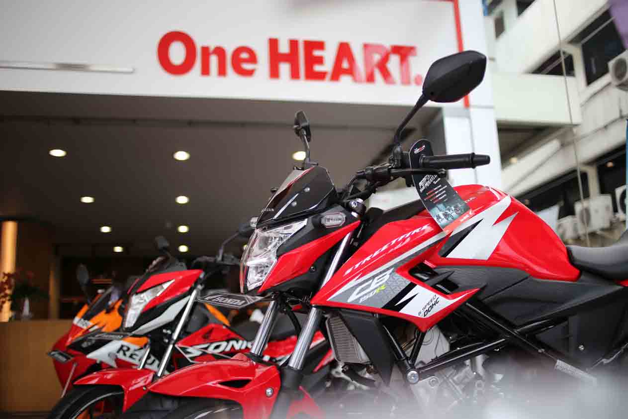 Intip Spesifikasi Honda Cb150r