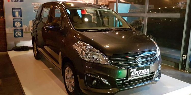 Suzuki menawarkan Ertiga Diesel Hybrid dalam tiga pilihan 