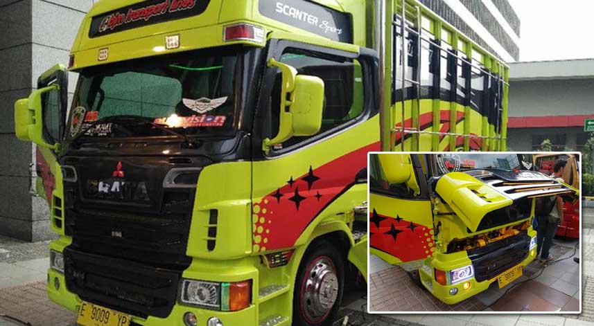 Mitsibishi Fuso Colt Diesel FE 74 HD di sulap penampilannya mirip