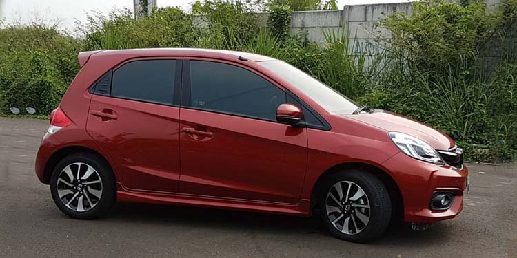 Mengenal Lebih Dekat dengan Honda Brio RS terbaru