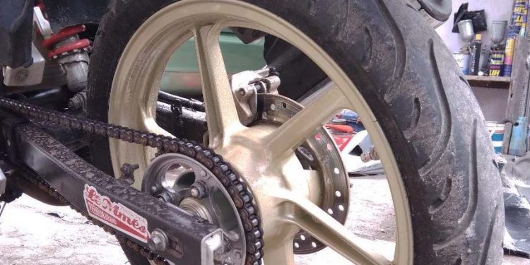 Cara Gampang Ngecat Sendiri Velg Racing Sepeda Motor 