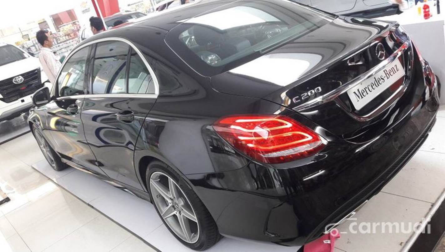 C Class Masih Andalan Mercedes Benz Sedan Terlaris Di Indonesia