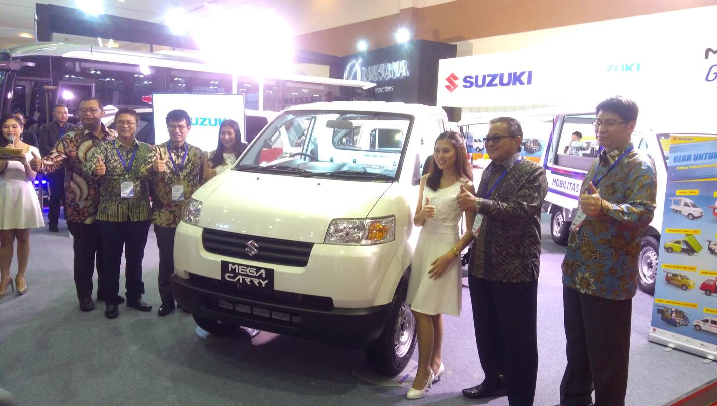 Suzuki Mega Carry Terbaru Sapa Pengunjung GIICOMVEC
