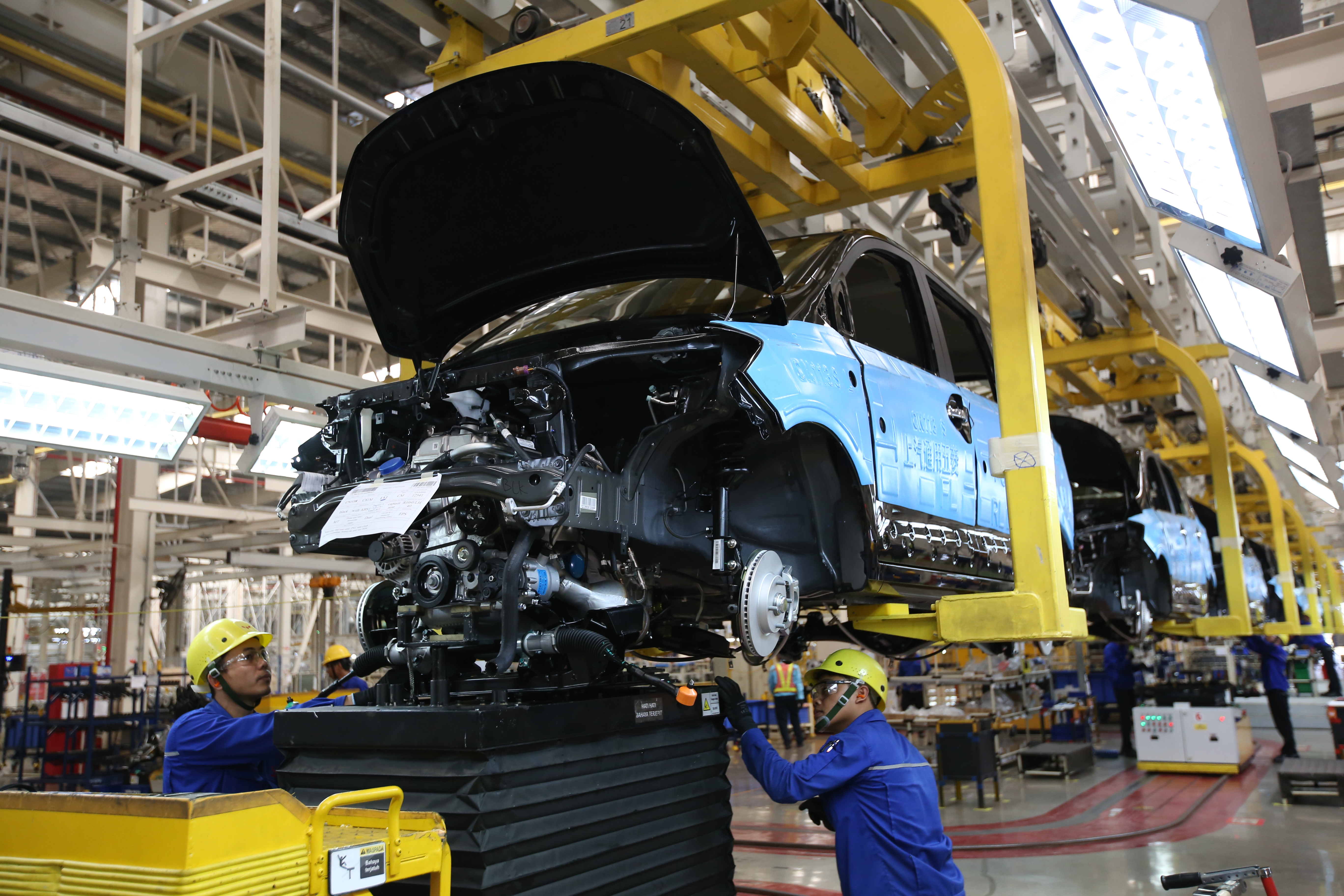Industri Otomotif Indonesia Lesu, Menperin Imbau THR Tetap Dibayar