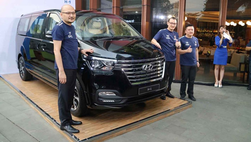 Intip Perbandingan Harga Mobil MPV Pintu Geser Selain All 