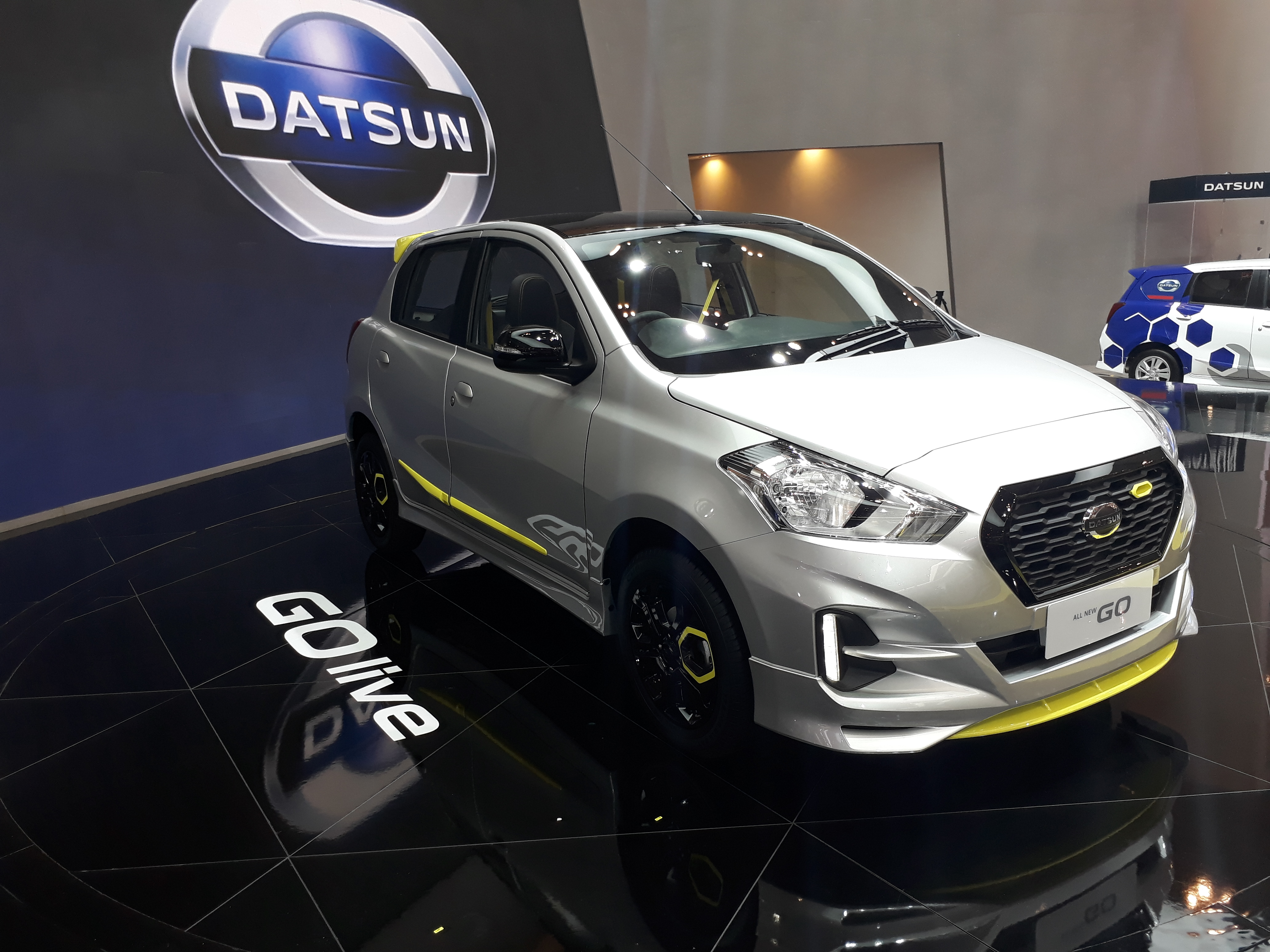 New Datsun Go Facelift Setengah Hati Dari Datsun Carmudi Indonesia