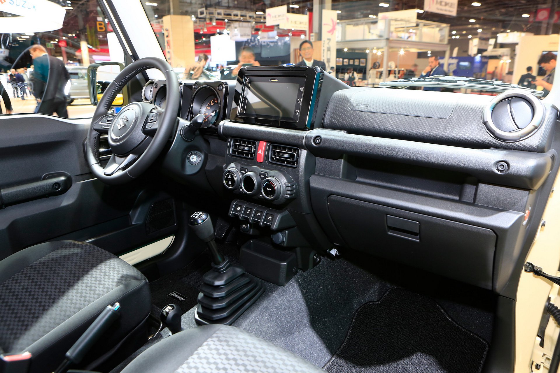 Suzuki Jimny Juga Pecahkan Target Penjualan Tahunan Di Negara Ini