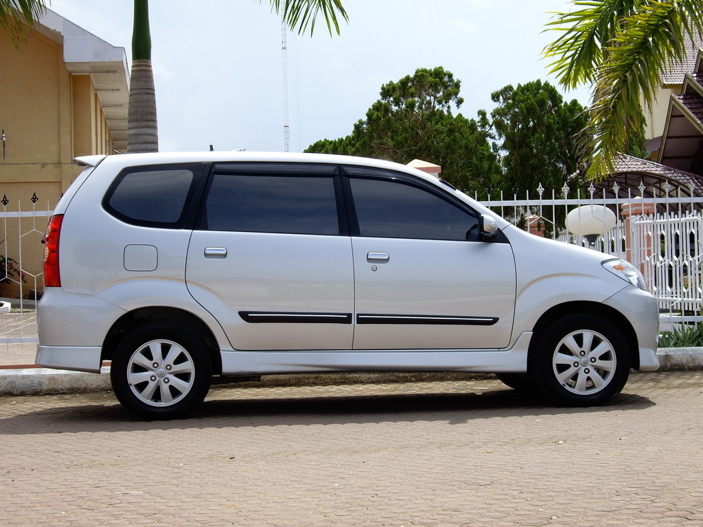 Toyota Avanza 2009 Vs Toyota Avanza 2019