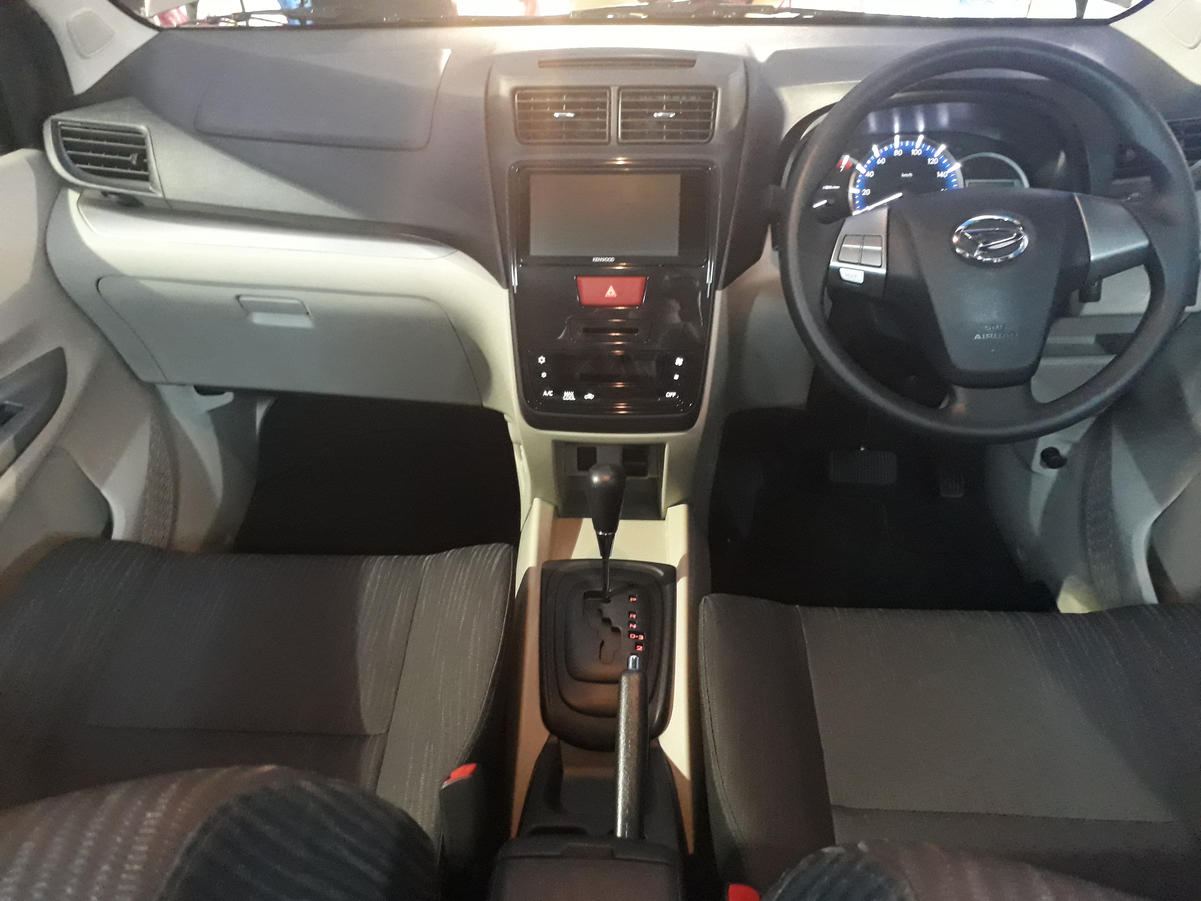 Top Cara Modifikasi Interior Mobil Xenia Terbaru 2018| Modifikasi Mobil