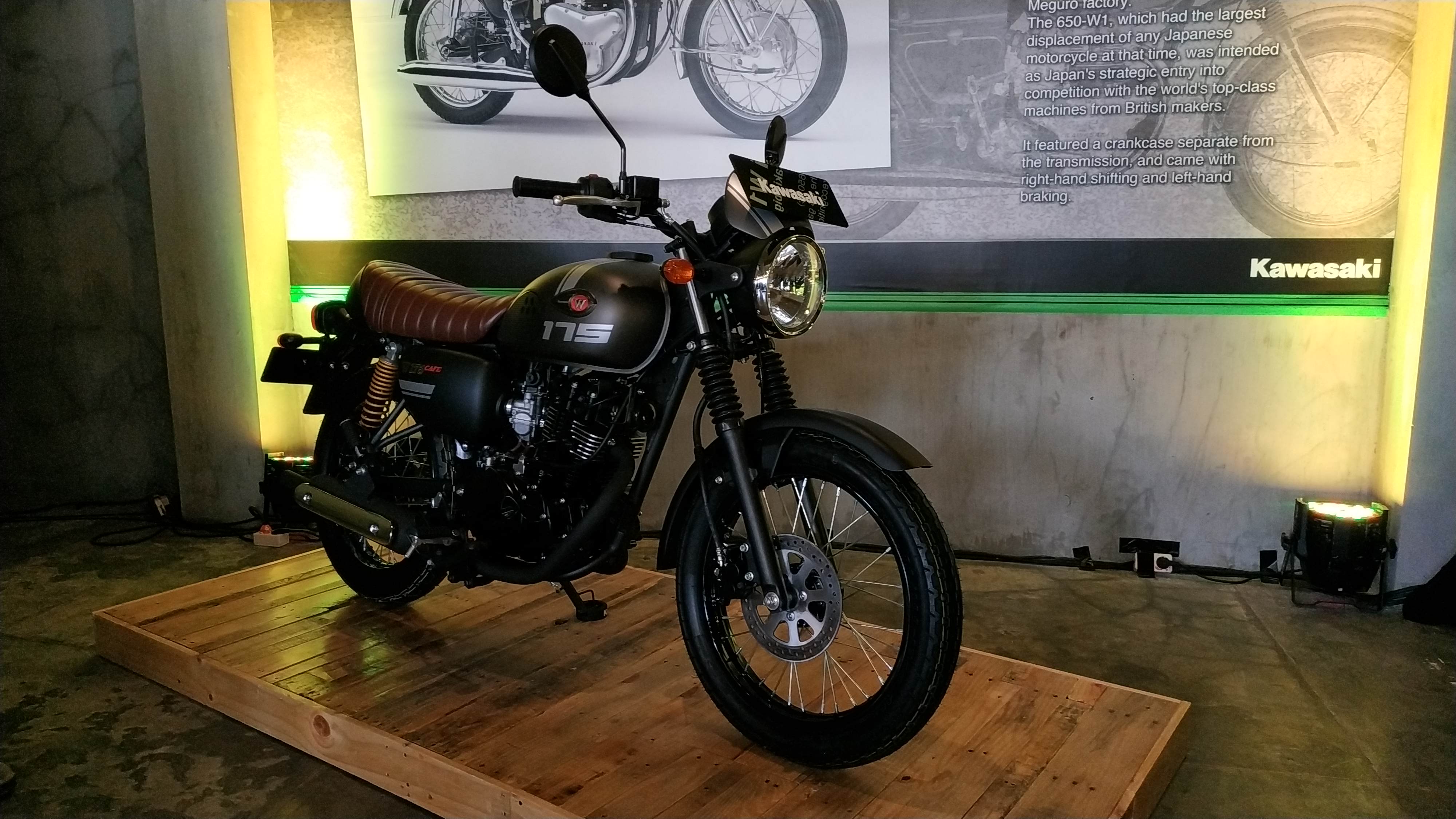  Aksesoris  Kawasaki W175  Cafe Racer Obat Ganteng Ala Retro 