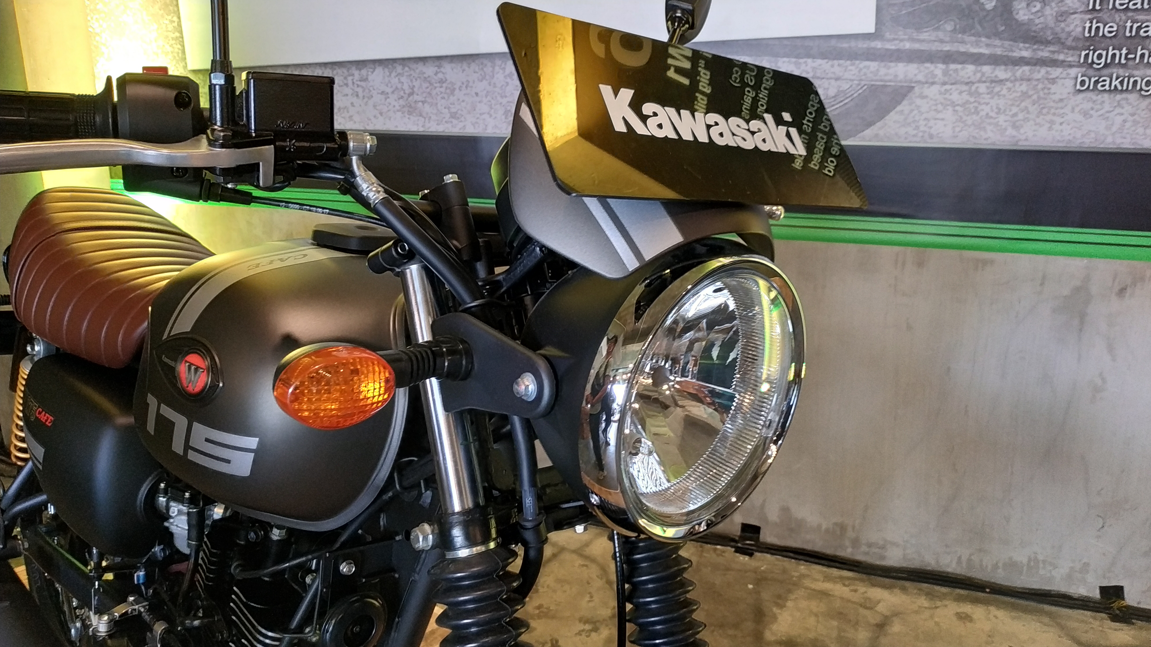  Aksesoris  Kawasaki W175  Cafe Racer Obat Ganteng Ala Retro 