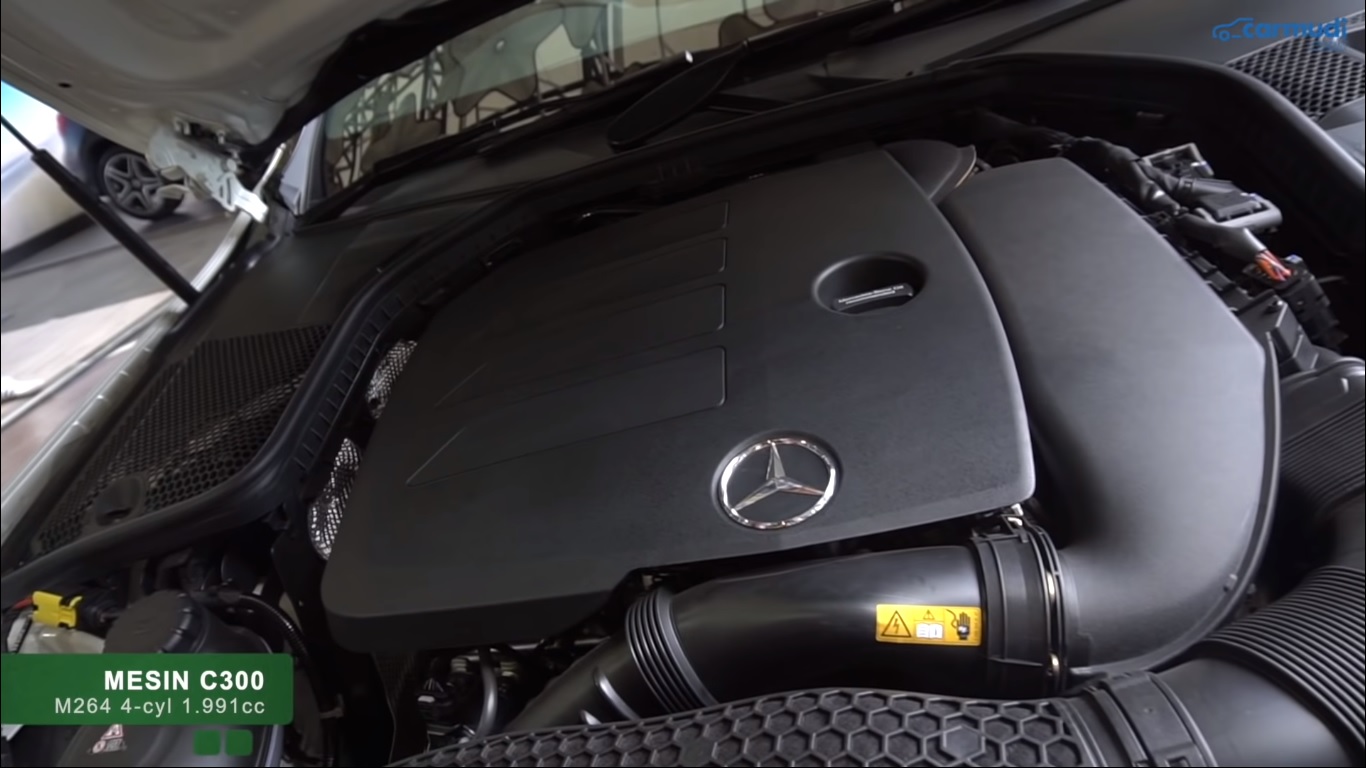 Mesin Mercedes-Benz C300 Facelift