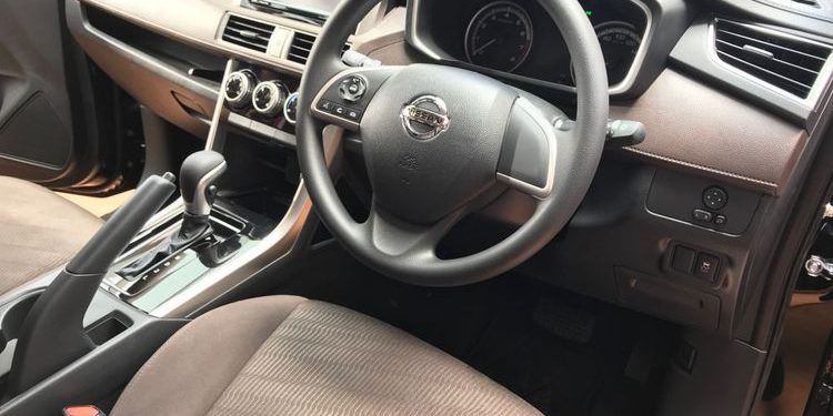 Review Spesifikasi dan Harga Nissan Livina Baru 2019