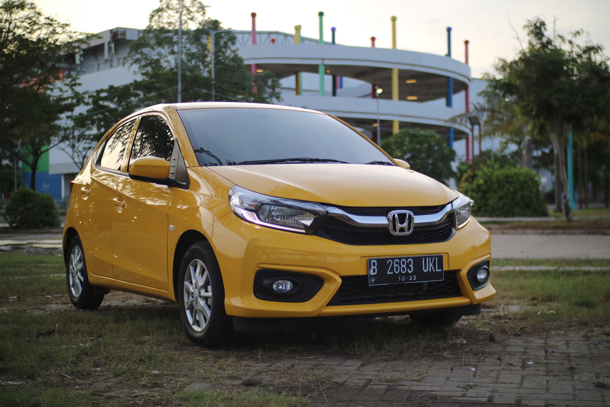 Harga Mobil Honda Brio Baru dan Bekas - Panduan Lengkap