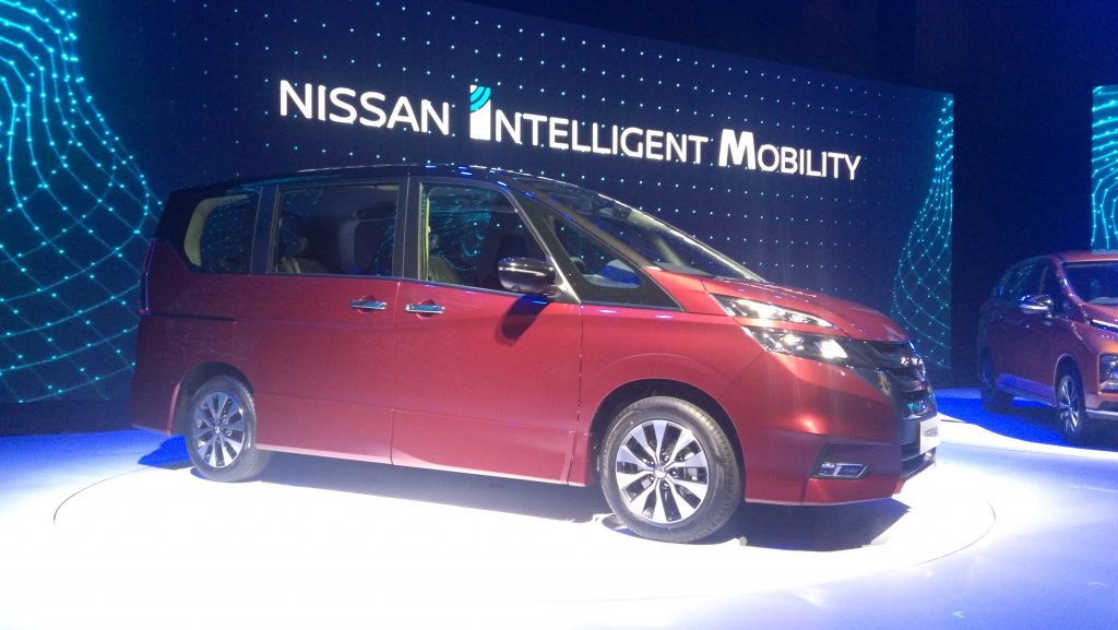 Dua warna tubuh All New Nissan Serena