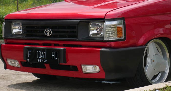 Modifikasi Toyota Kijang Super 5 Pintu 1993 yang Jumawa! - Carmudi