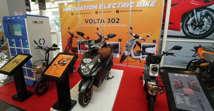 IIMS Motobike sepeda motor listrik