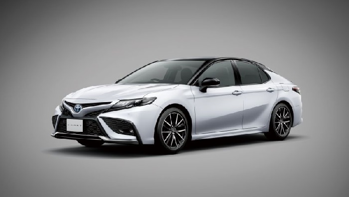Toyota Camry Facelift 2021