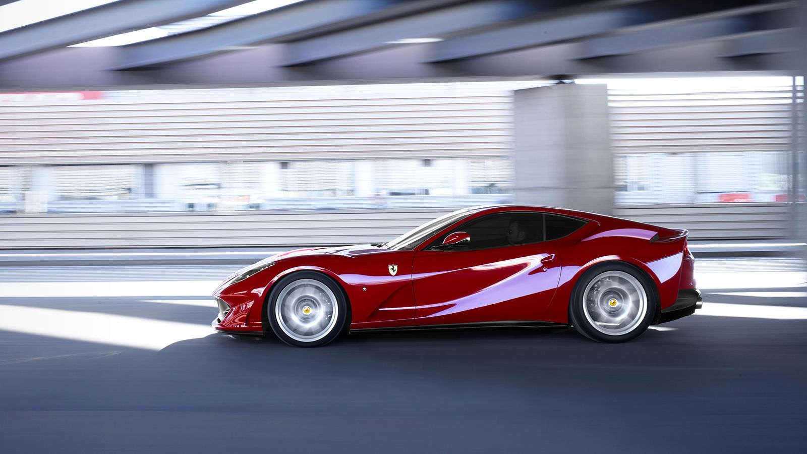  Ferrari  812  Superfast  2021 Daftar Harga  Spesifikasi 